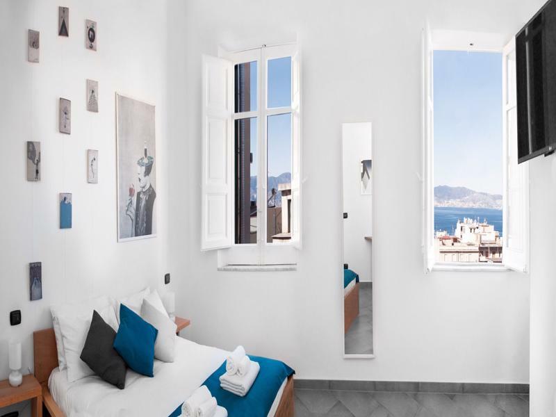 B&B Fuori Squadro - In Centro Con Terrazza Relax Vista Mare Reggio di Calabria Zewnętrze zdjęcie